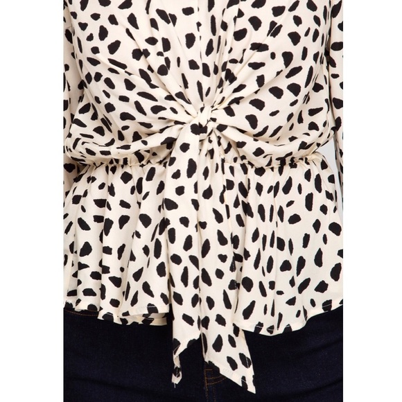 Last One Size SMALL Armora’s |Cheetah Print Blouse - Picture 7 of 8